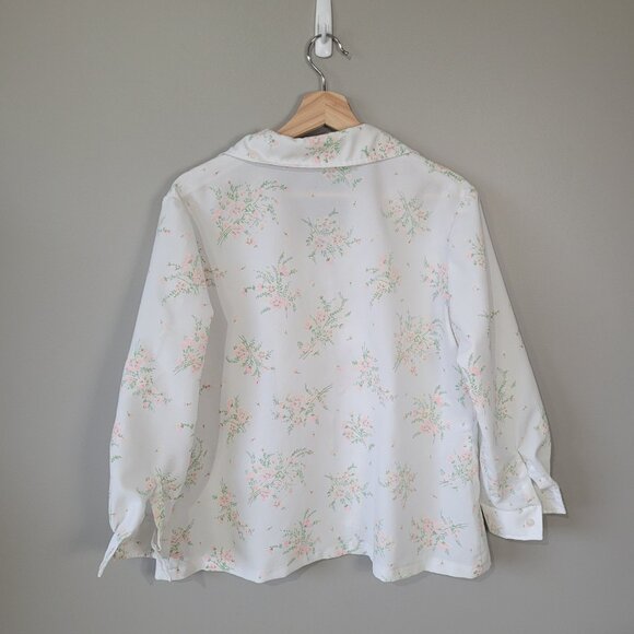 Vintage white floral shirt, 1970s handmade floral shirt - Picture 5 of 11